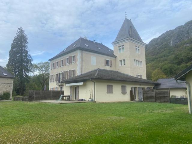 Au Chateau Saint Blaise Virignin 외부 사진