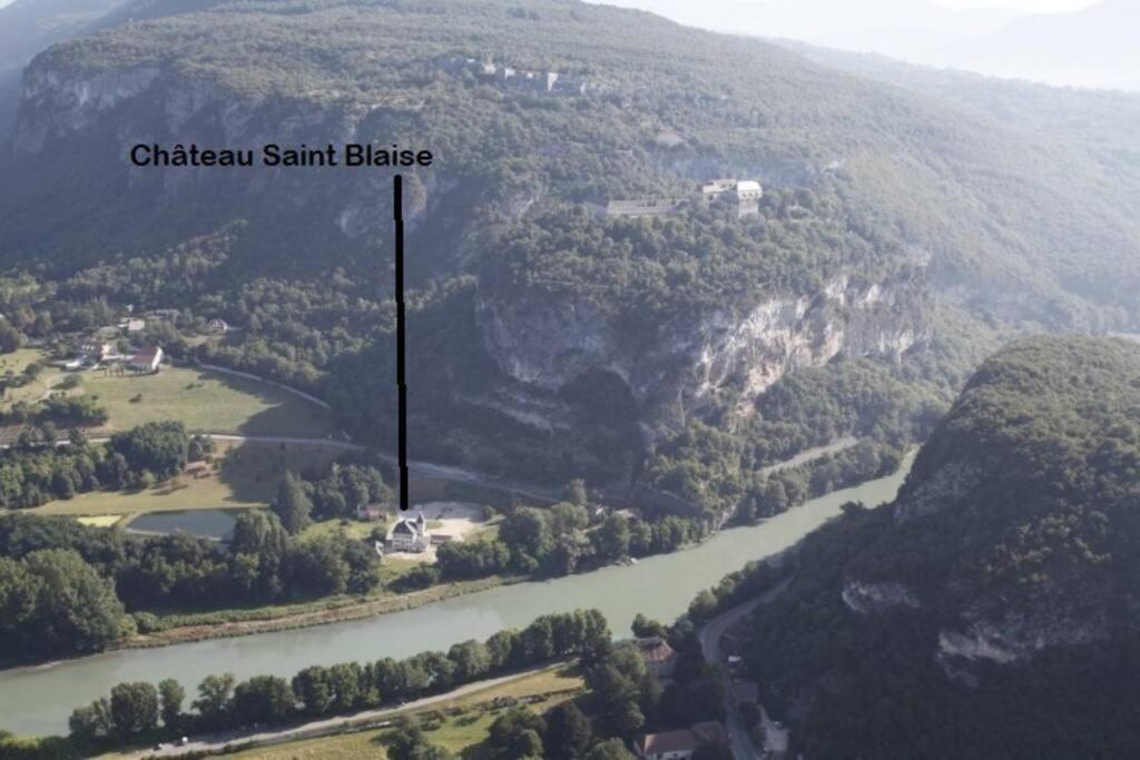 Au Chateau Saint Blaise Virignin 외부 사진